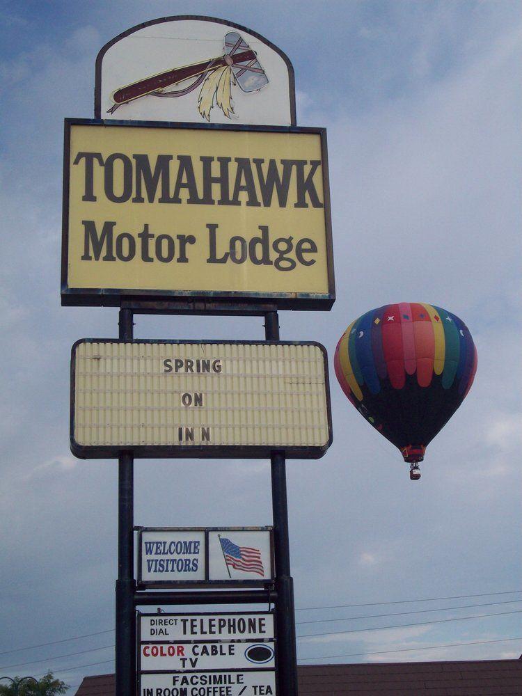 ريفرتون Tomahawk Motor Lodge المظهر الخارجي الصورة